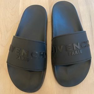 Givenchy Logo Slides